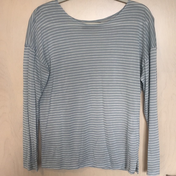 Reformation Apple Top in Blue and White Stripe - Picture 2 of 4